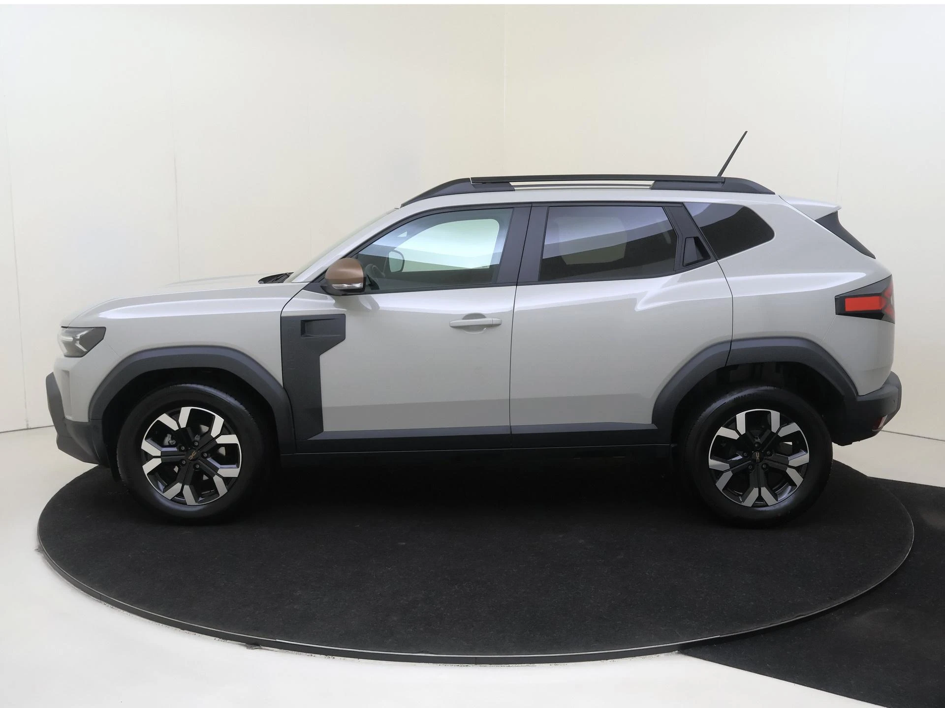 Dacia-Duster-image-7