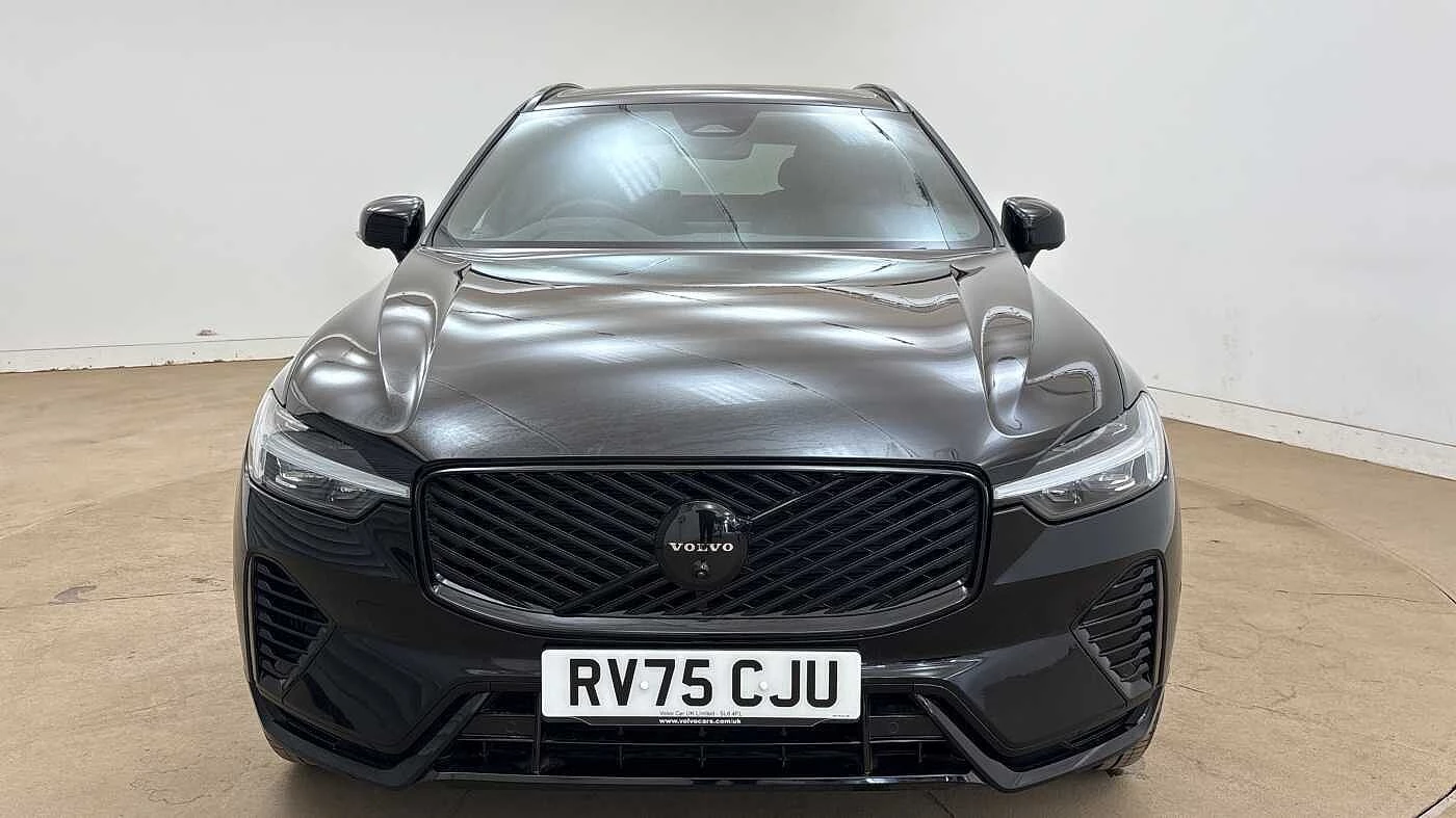 Volvo XC60 T6 AWD PHEV Recharge Black Edition Plus
