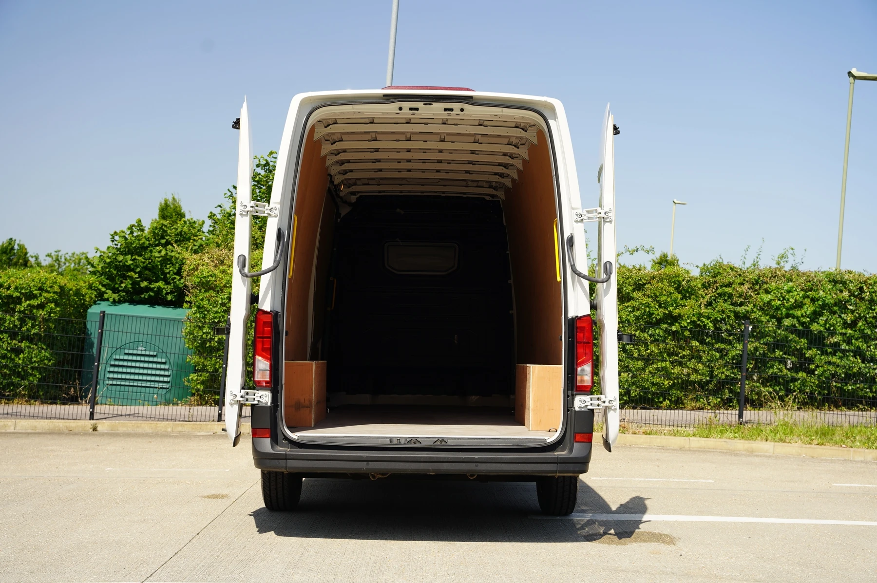 Volkswagen-Crafter-image-28