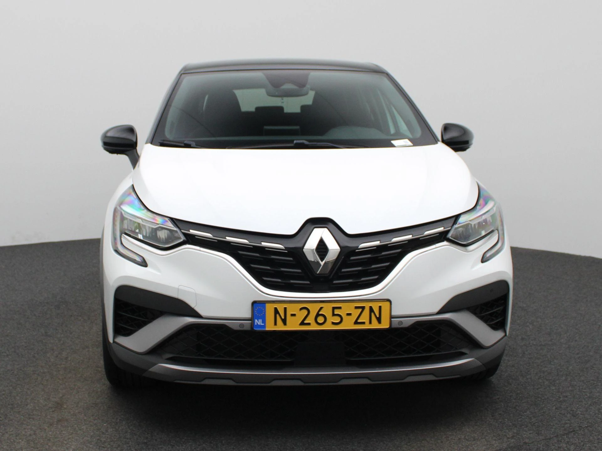 Renault-Captur-image-2