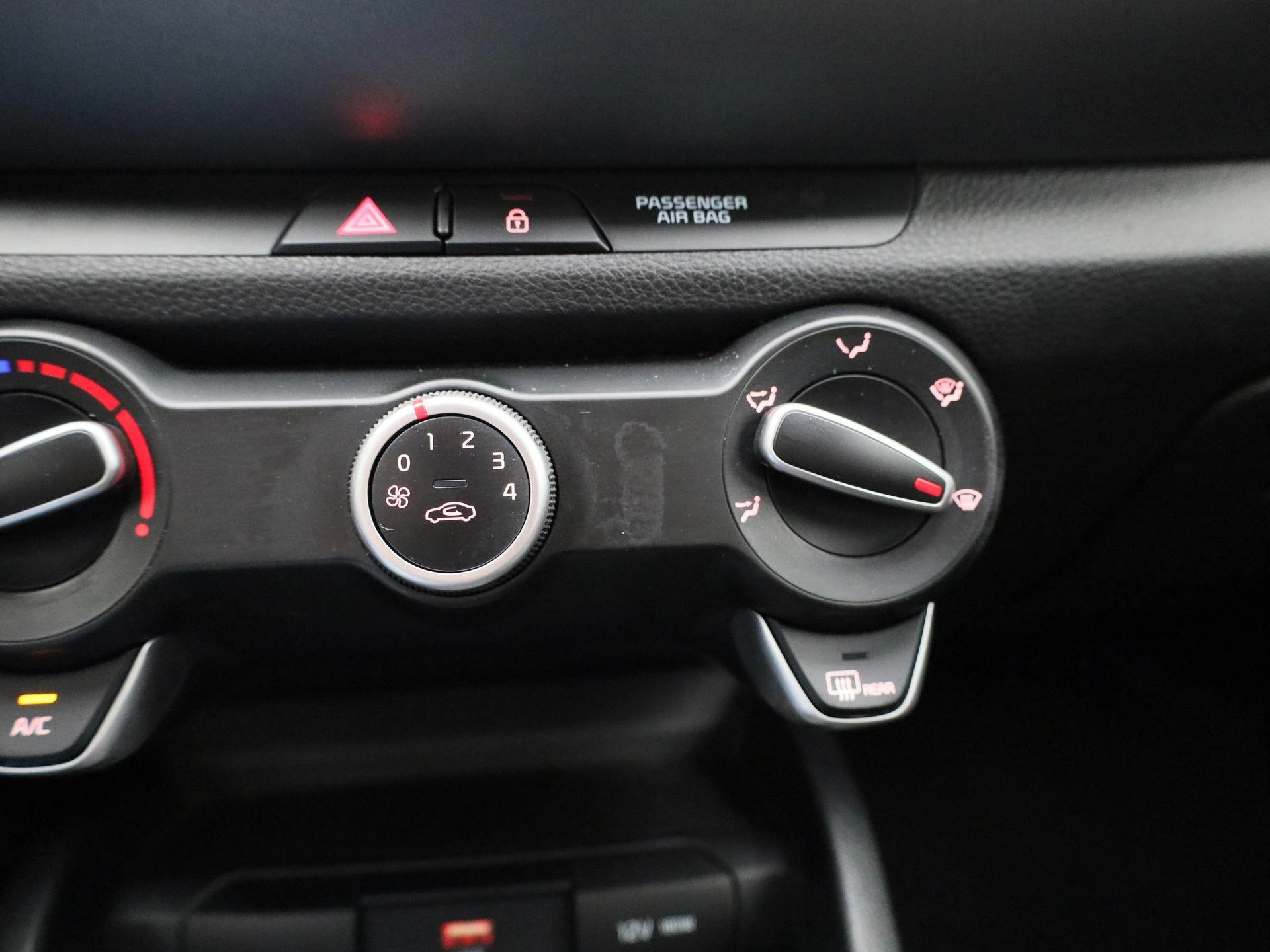Kia-Stonic-image-20
