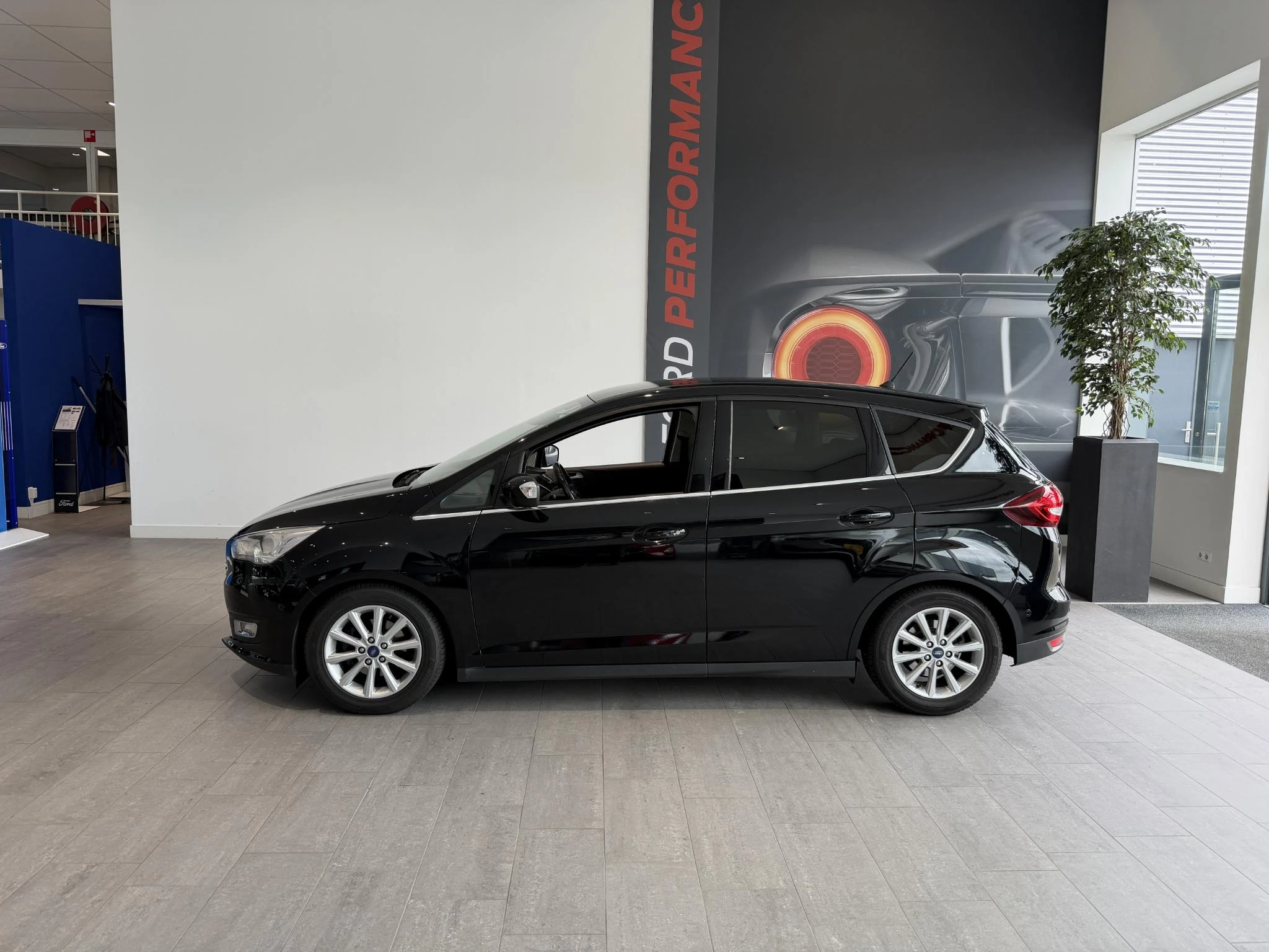 Ford C-MAX 1.0 Ambiente