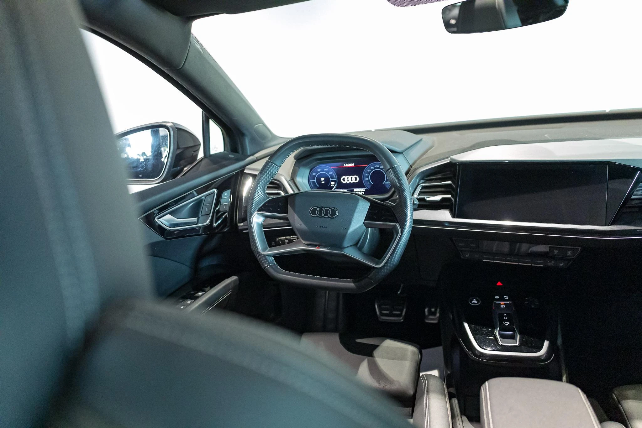 Audi-Q4 Sportback e-tron-image-18