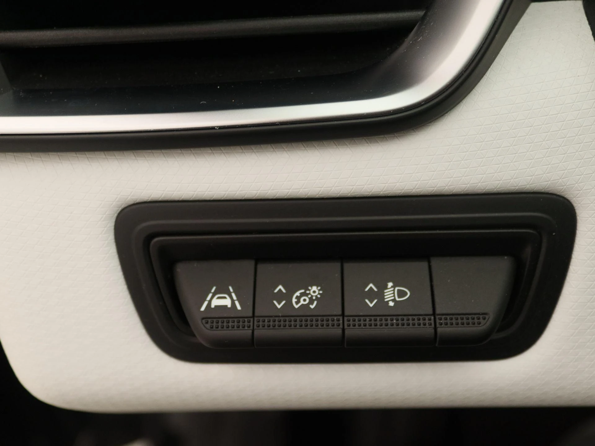 Renault-Clio-image-19