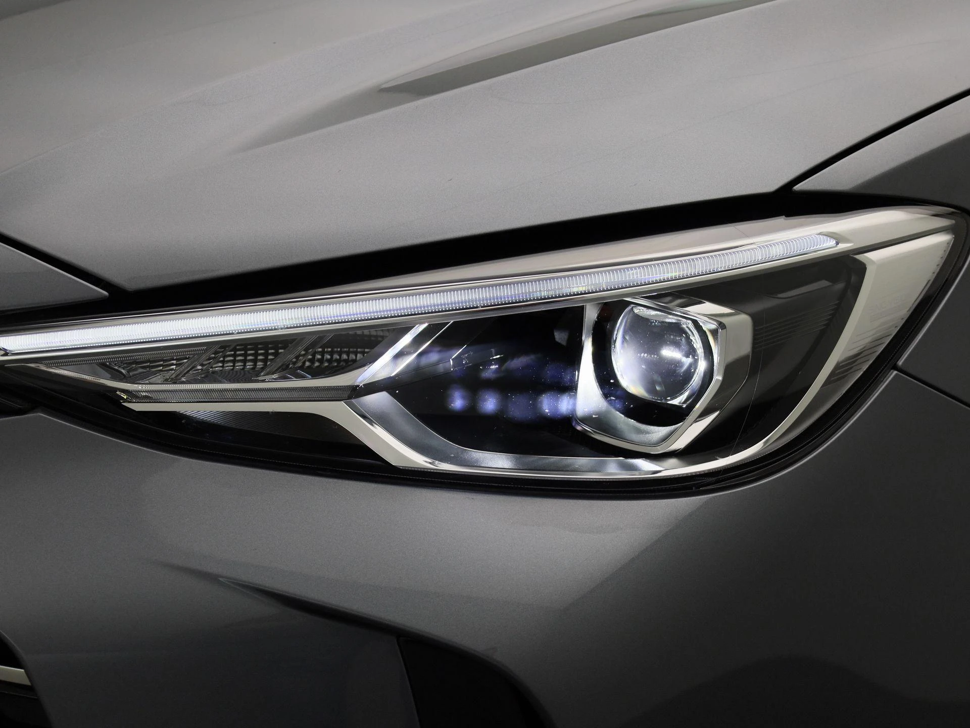 MG-ZS-image-12