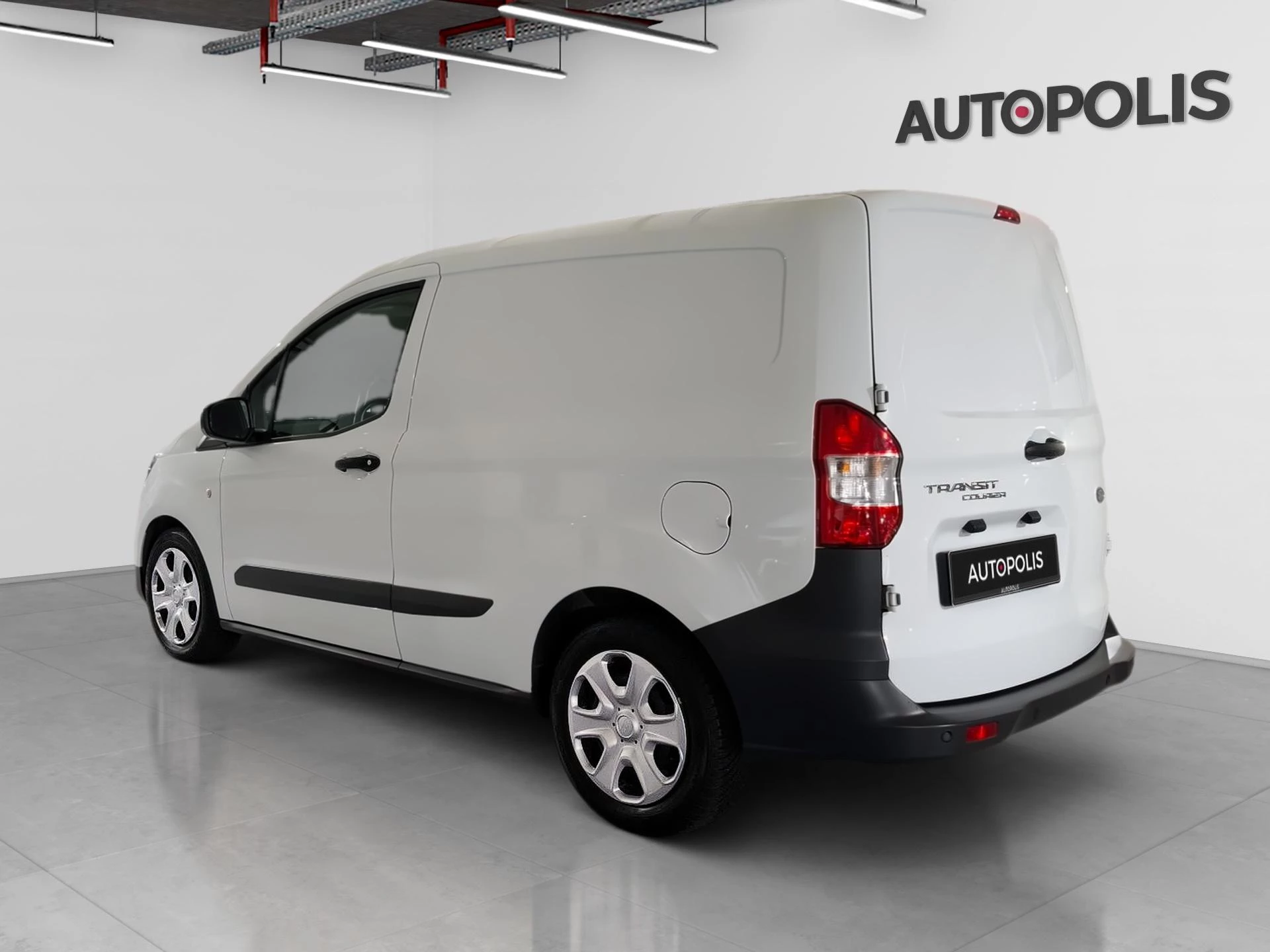 Ford-Transit-image-1