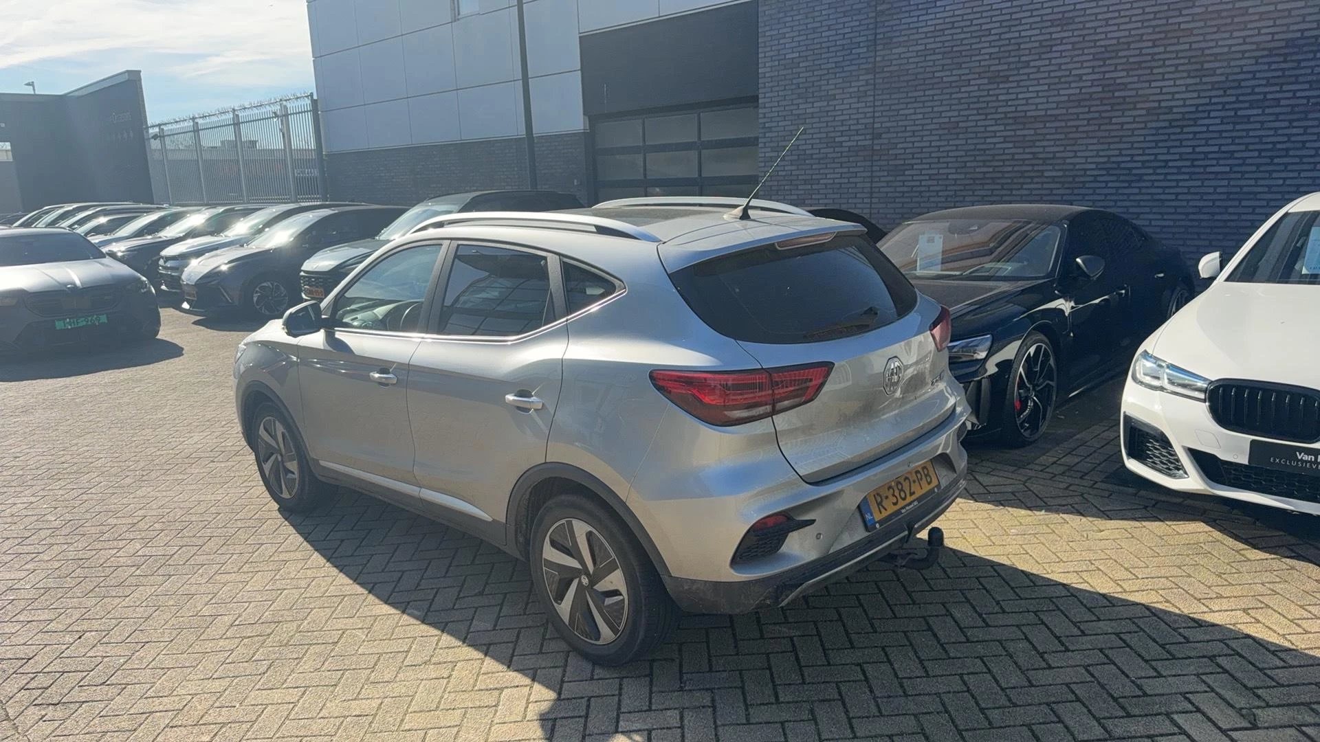 MG ZS EV Long Range Luxury 70 kWh