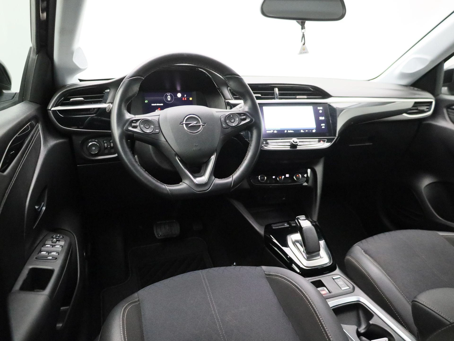 Opel-Corsa-e-image-6