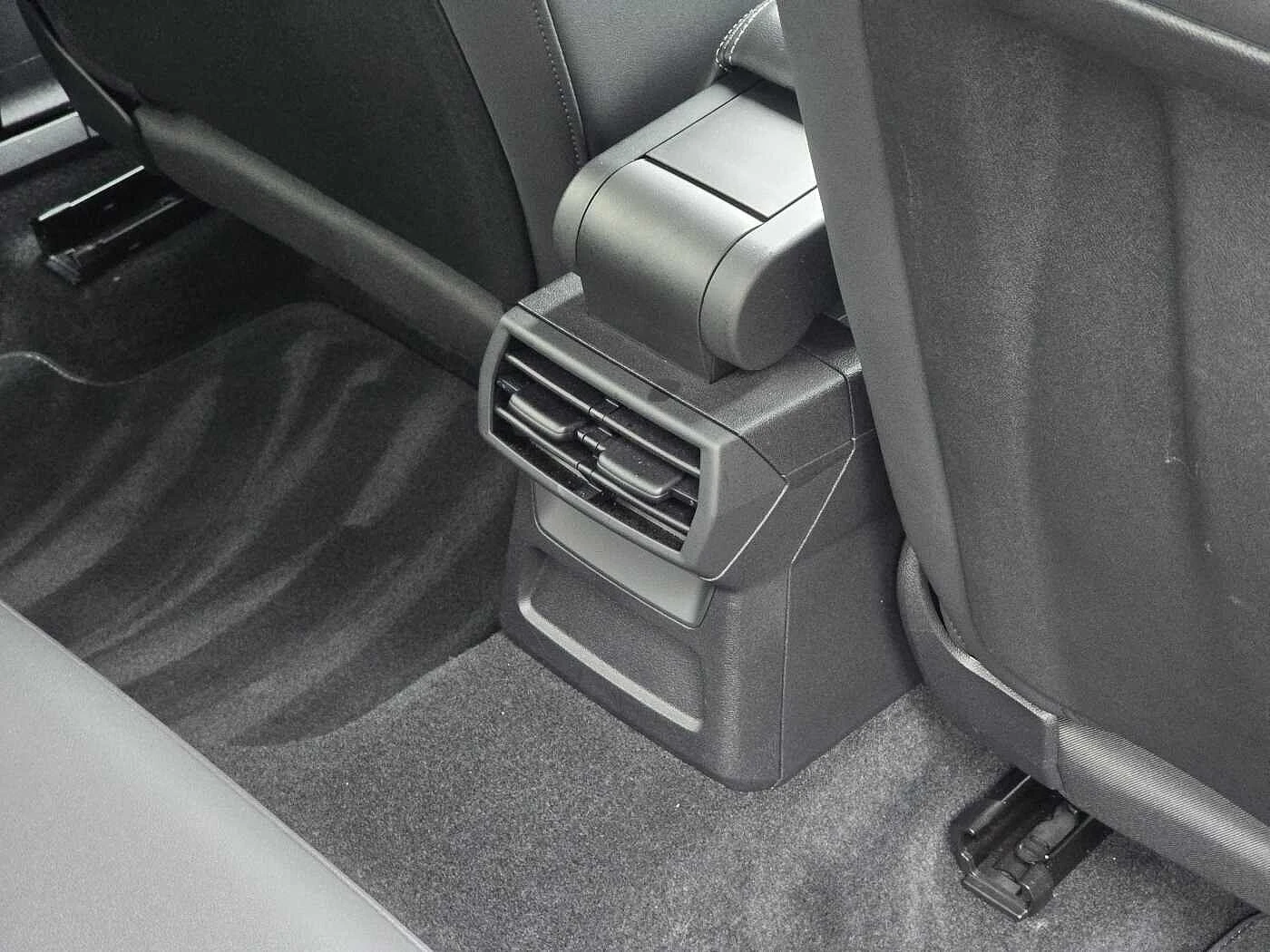 Audi-A3-image-16