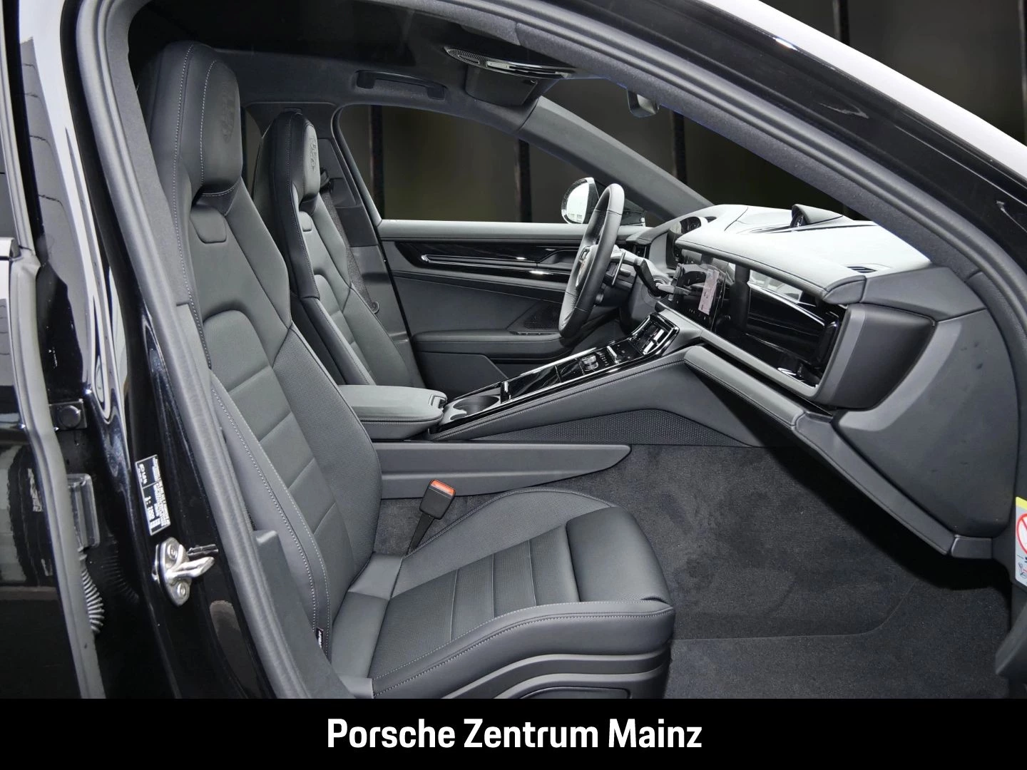 Porsche Panamera 4 E-Hybrid NW ZUM HAUSPREIS! -