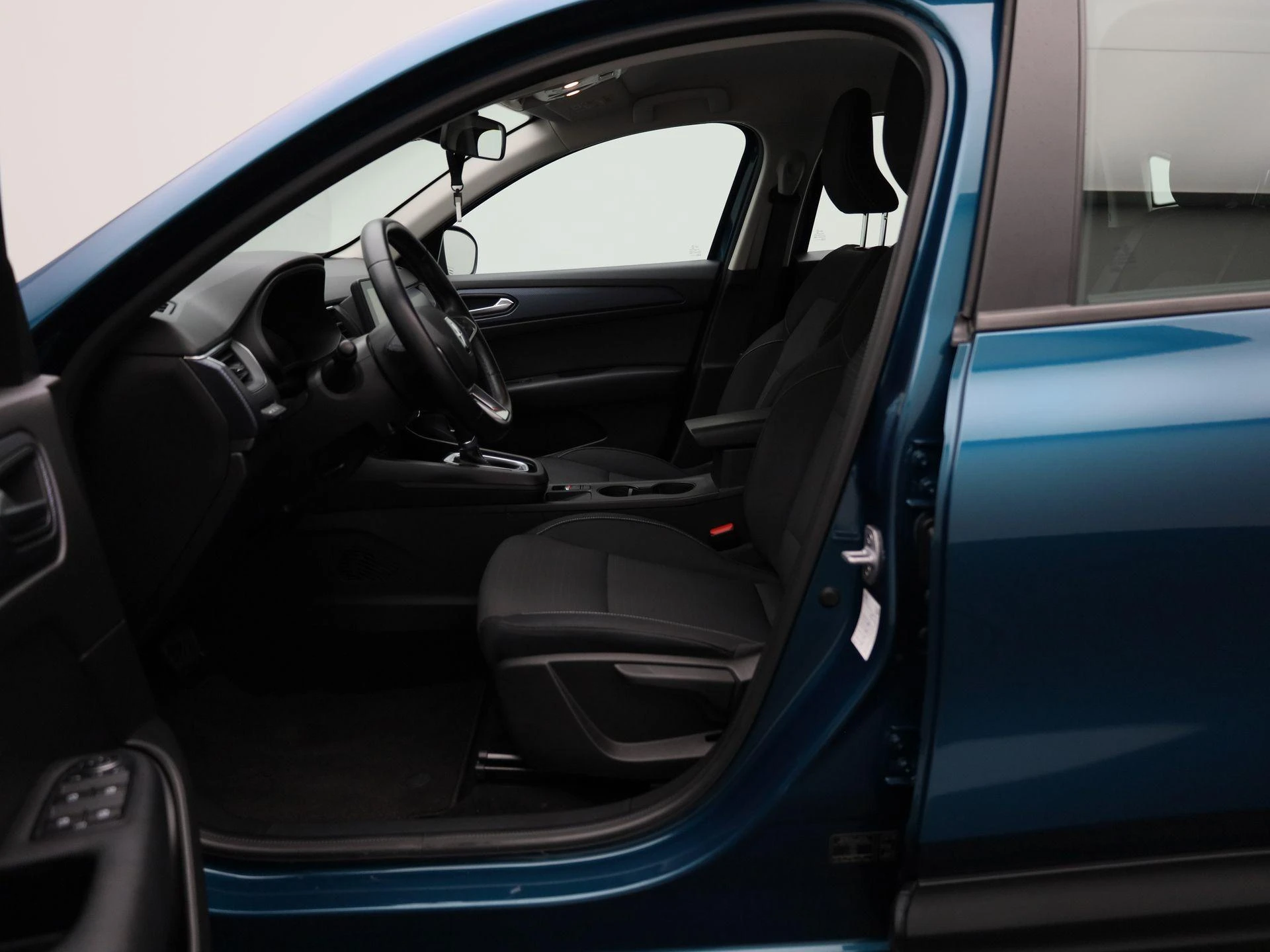 Renault-Arkana-image-9