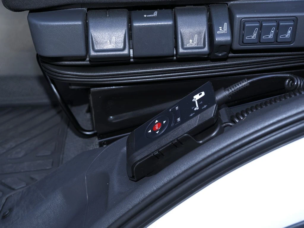 Mercedes-Benz-Atego-image-8