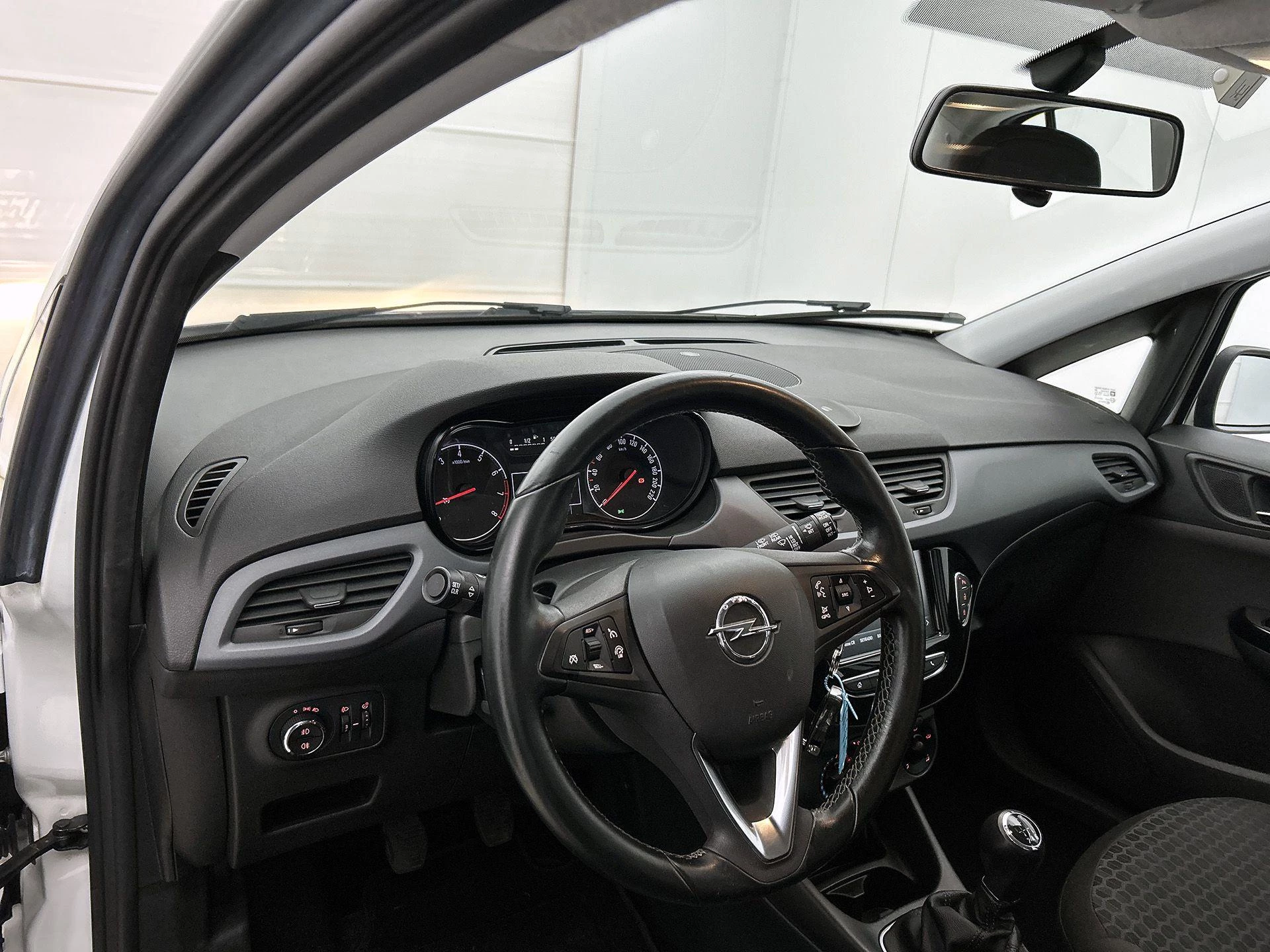 Opel-Corsa-image-20