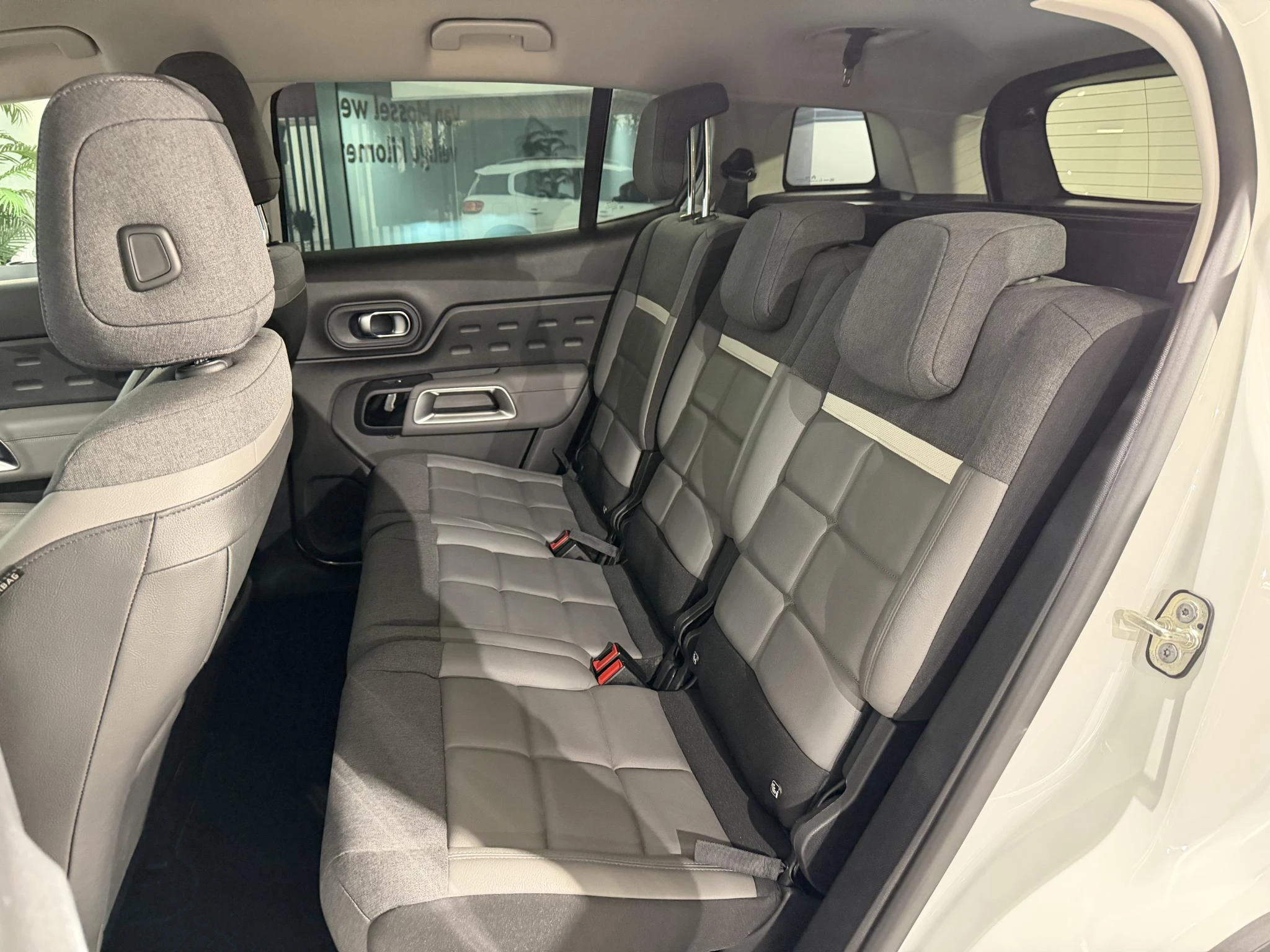 Citroën-C5 Aircross-image-15