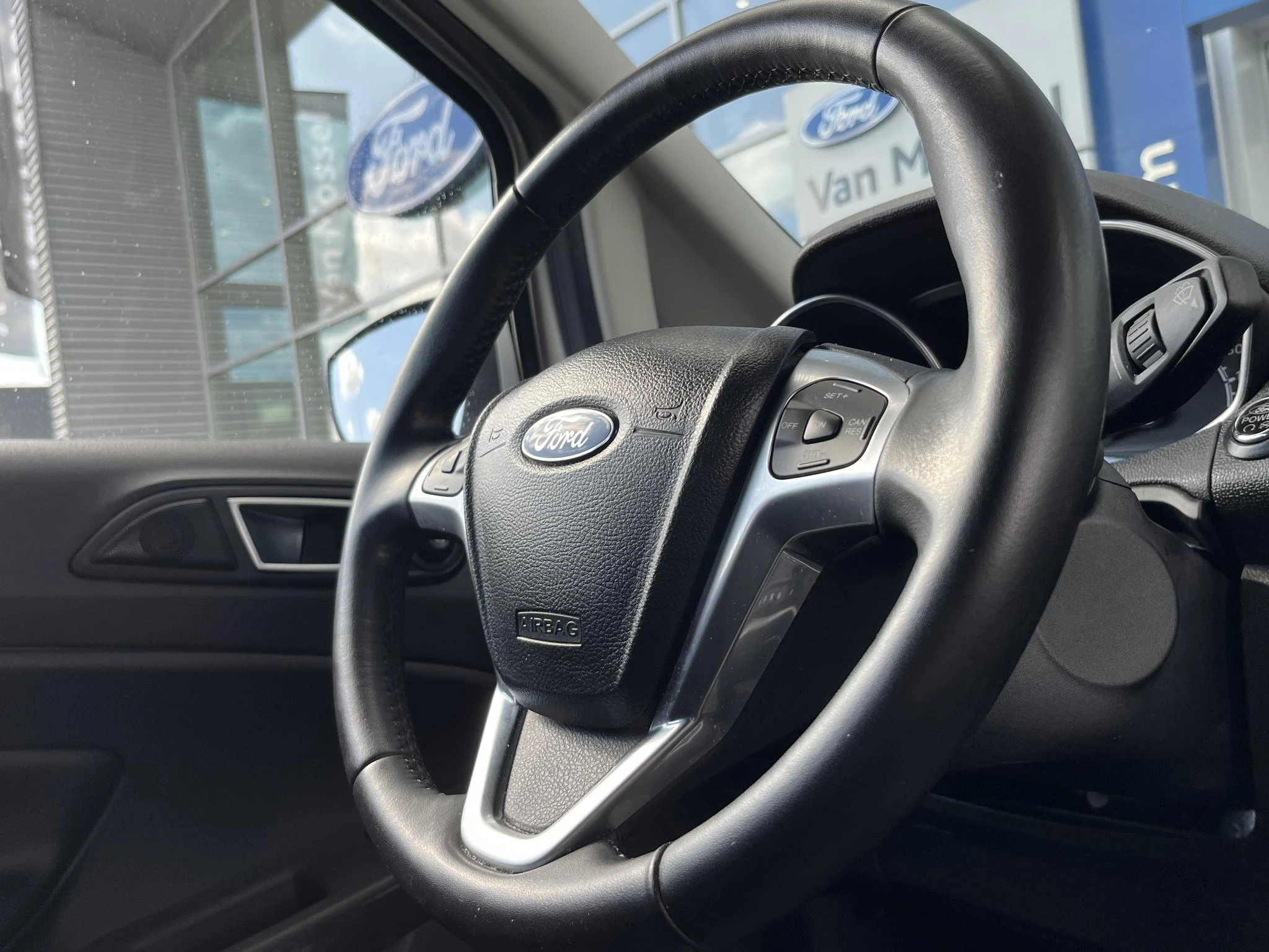 Ford-EcoSport-image-20