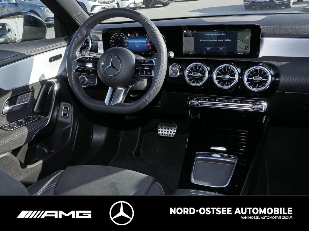 Mercedes-Benz CLA 200 SB AMG KAMERA LED PDC SITZH NIGHT AMG LineX118 CLA 200 SB AMG KAMERA LED PDC SITZH NIGHT AMG Line