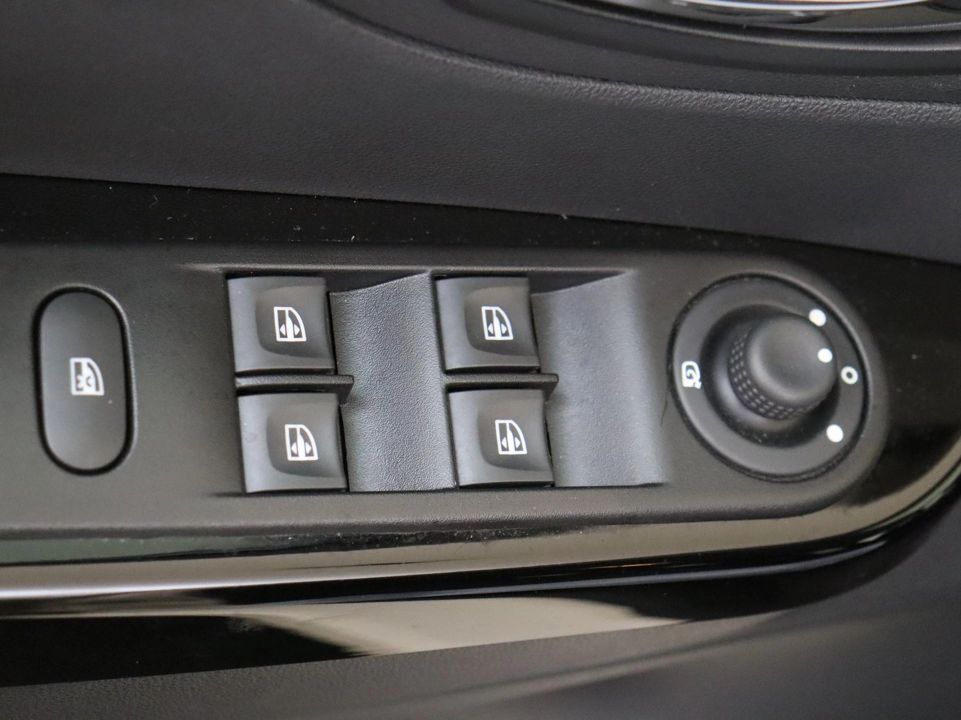 Renault-Captur-image-22