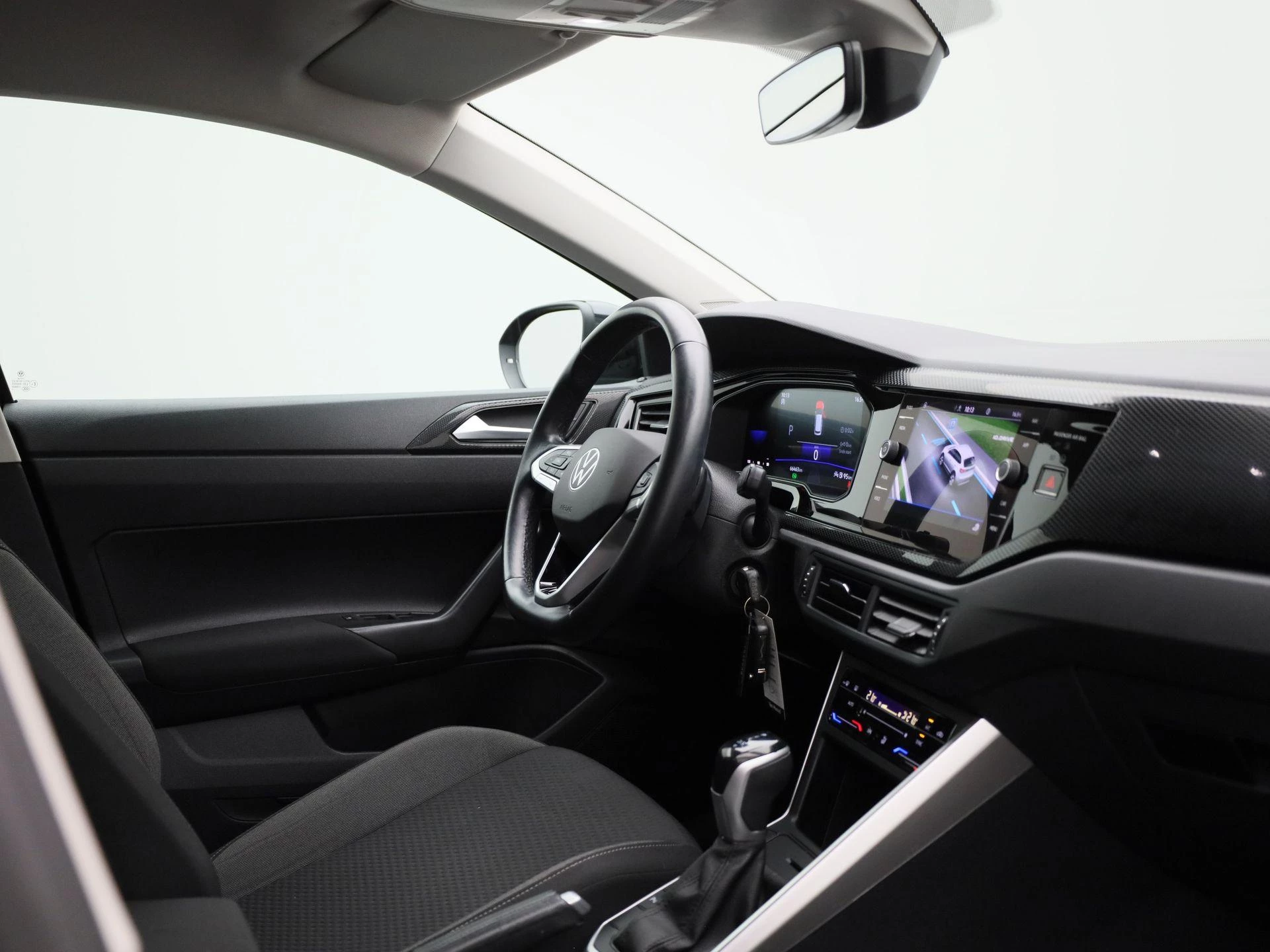 Volkswagen-Taigo-image-27