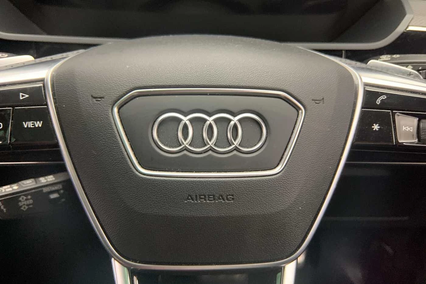Audi-Q8 e-tron-image-22