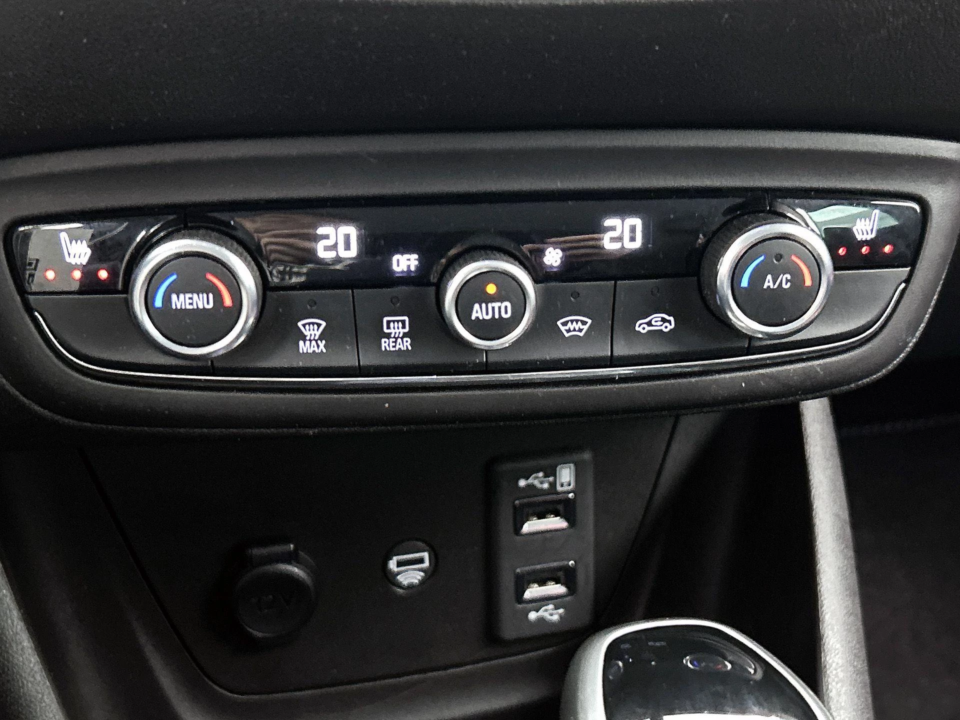 Opel-Crossland-image-23