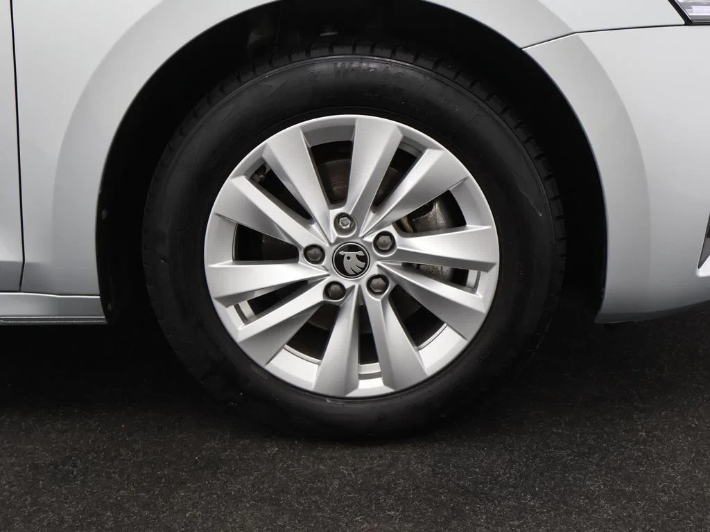 Škoda-Octavia-image-9