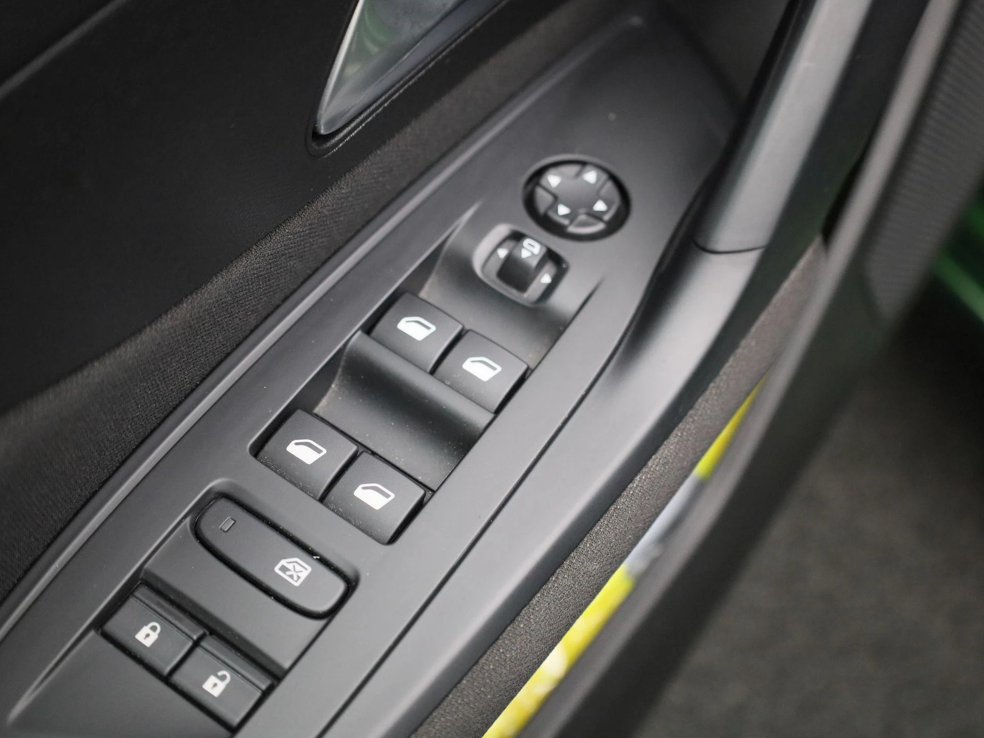 Peugeot 308 1.6 Plug-in Hybrid 180 Active Pack Business