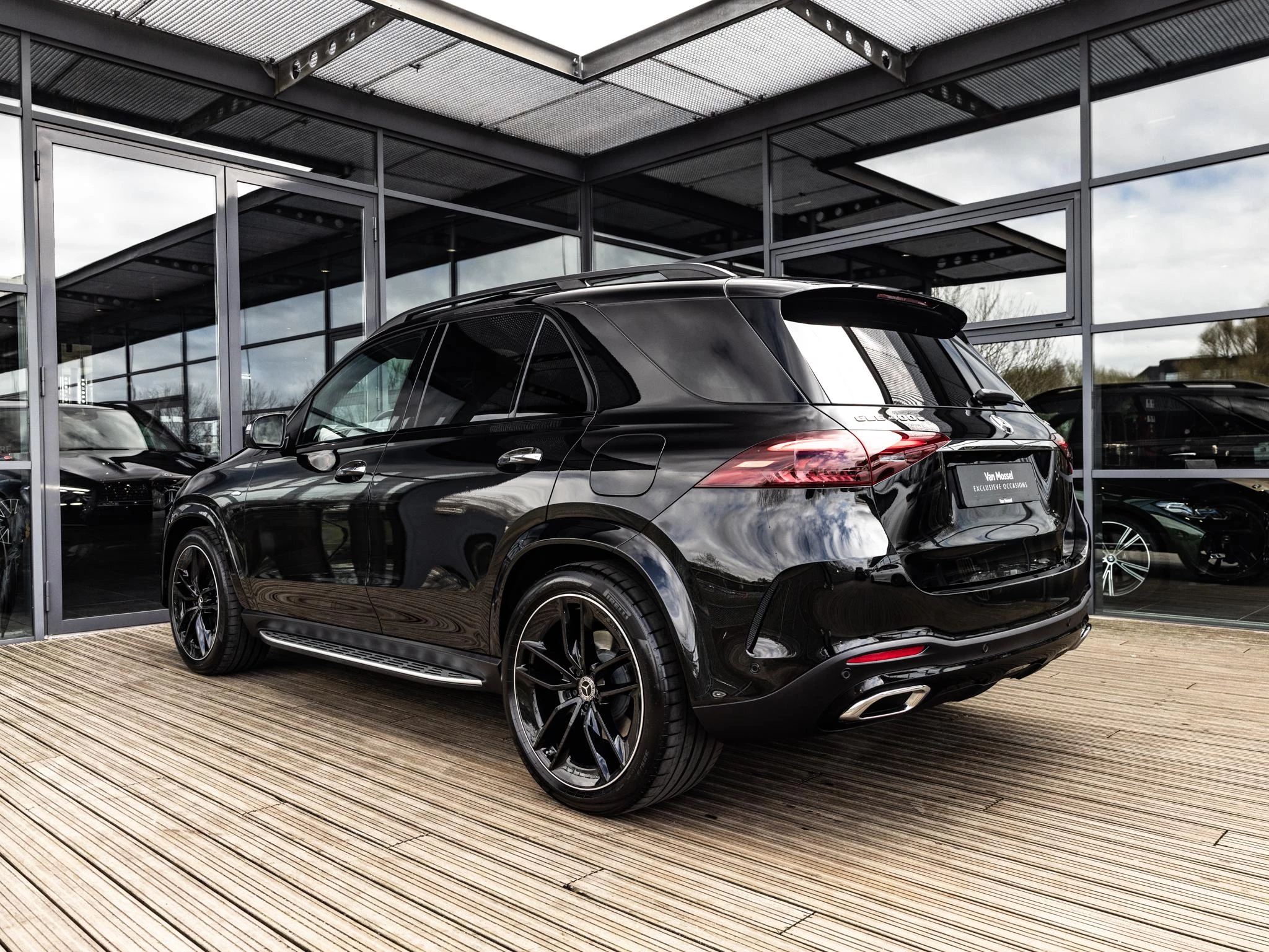 Mercedes-Benz GLE 400 e 4MATIC AMG Line Premium Plus