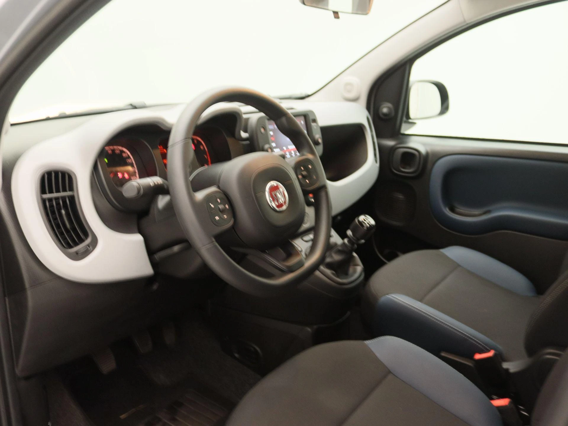 Fiat Panda 1.0 Hybrid Cross