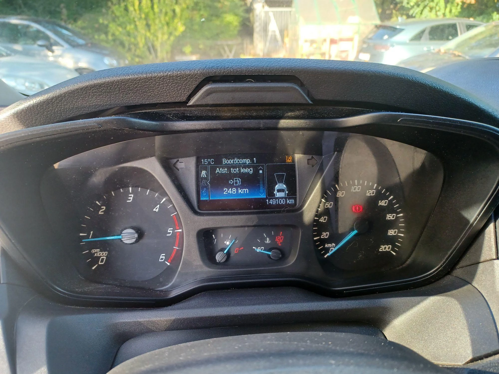 Ford-Transit-image-12