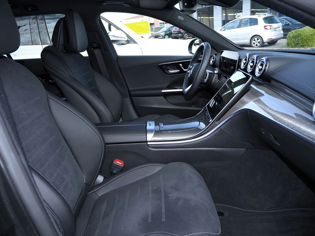 Mercedes-Benz-C-Klasse 220-image-11
