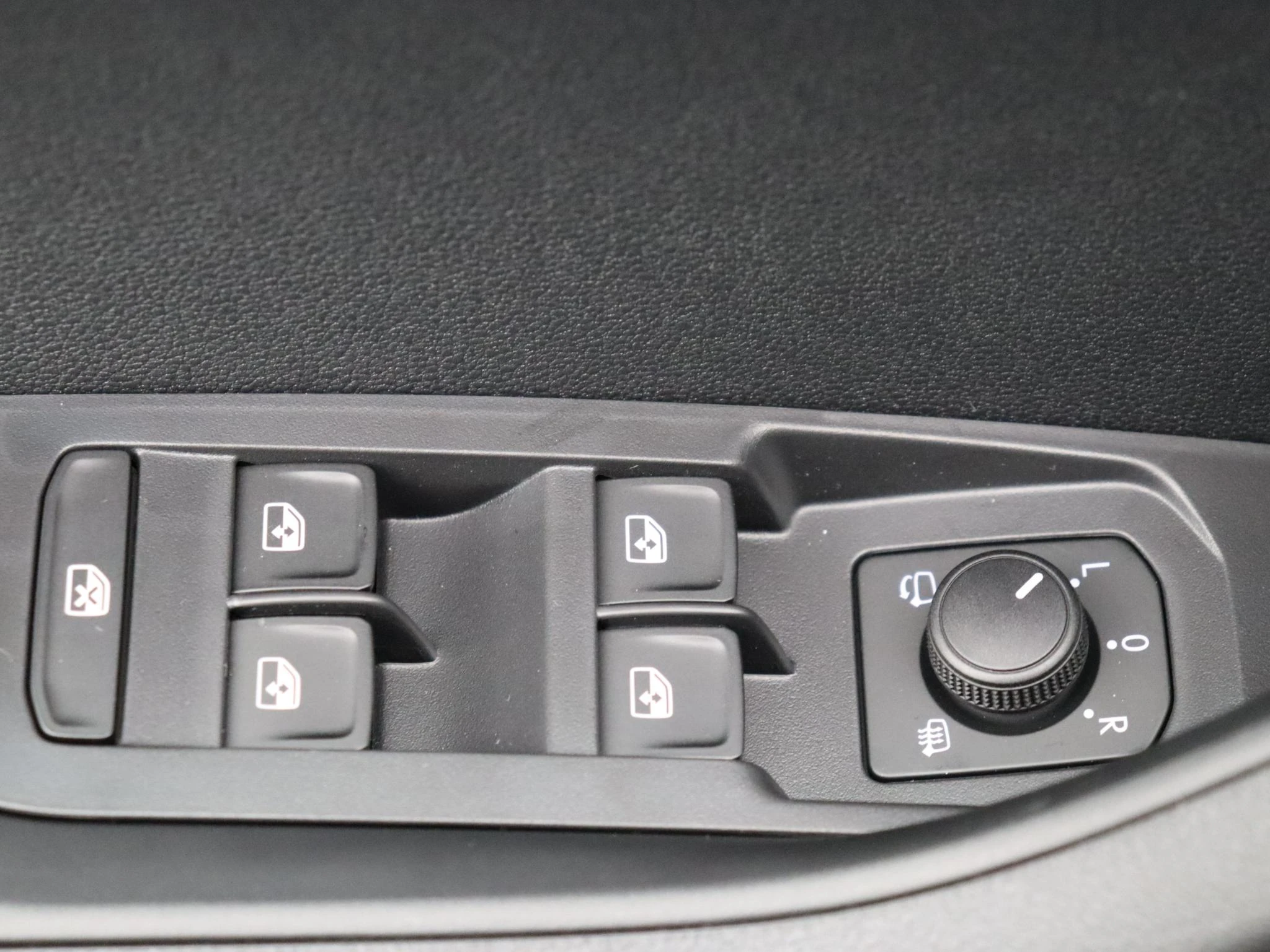 Škoda-Karoq-image-12