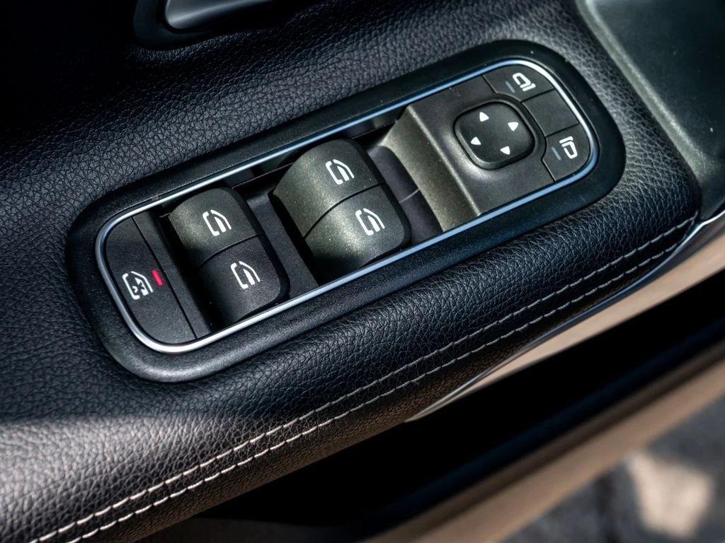 Mercedes-Benz-A-Klasse 200-image-13