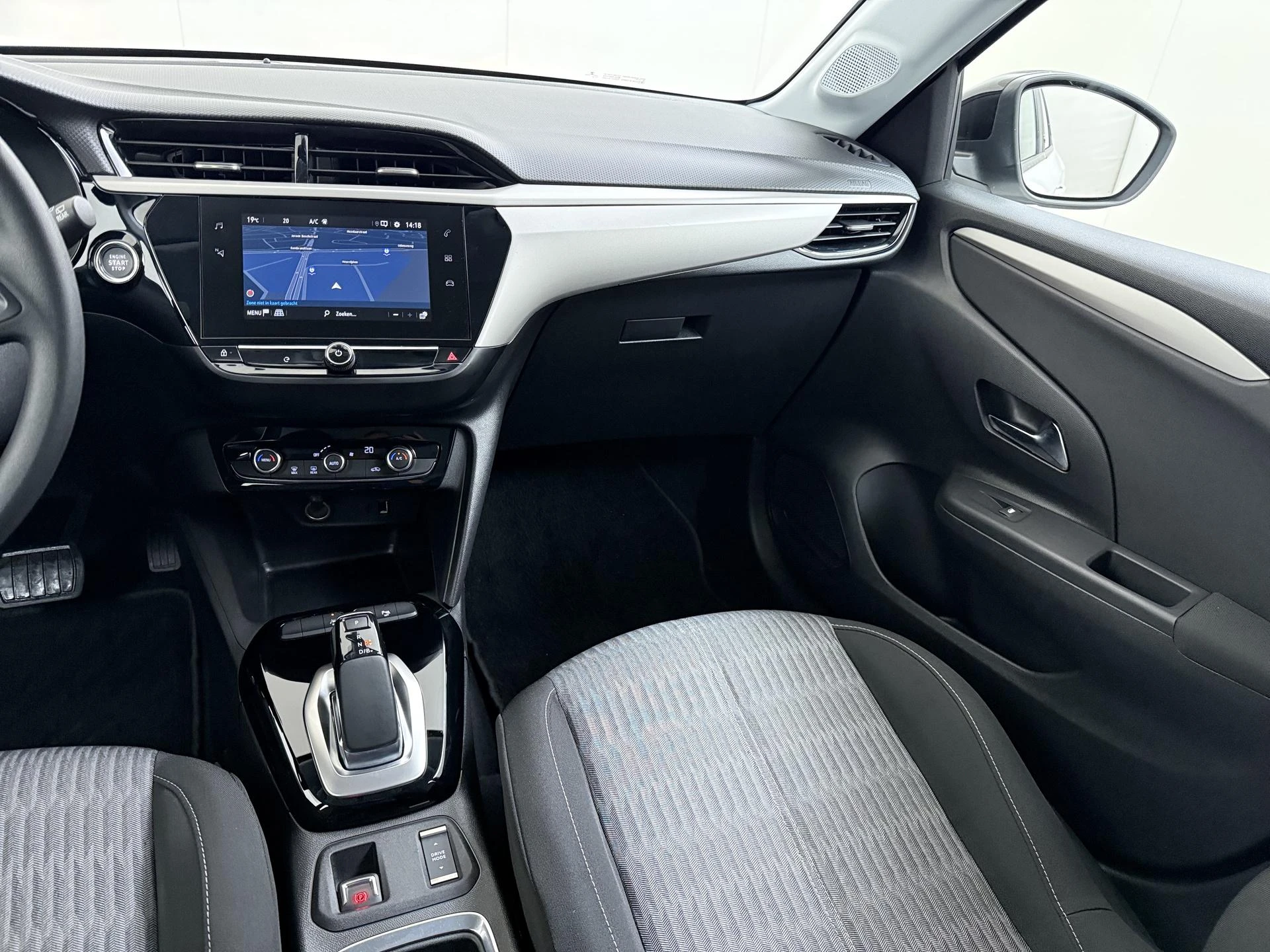 Opel-Corsa-e-image-17