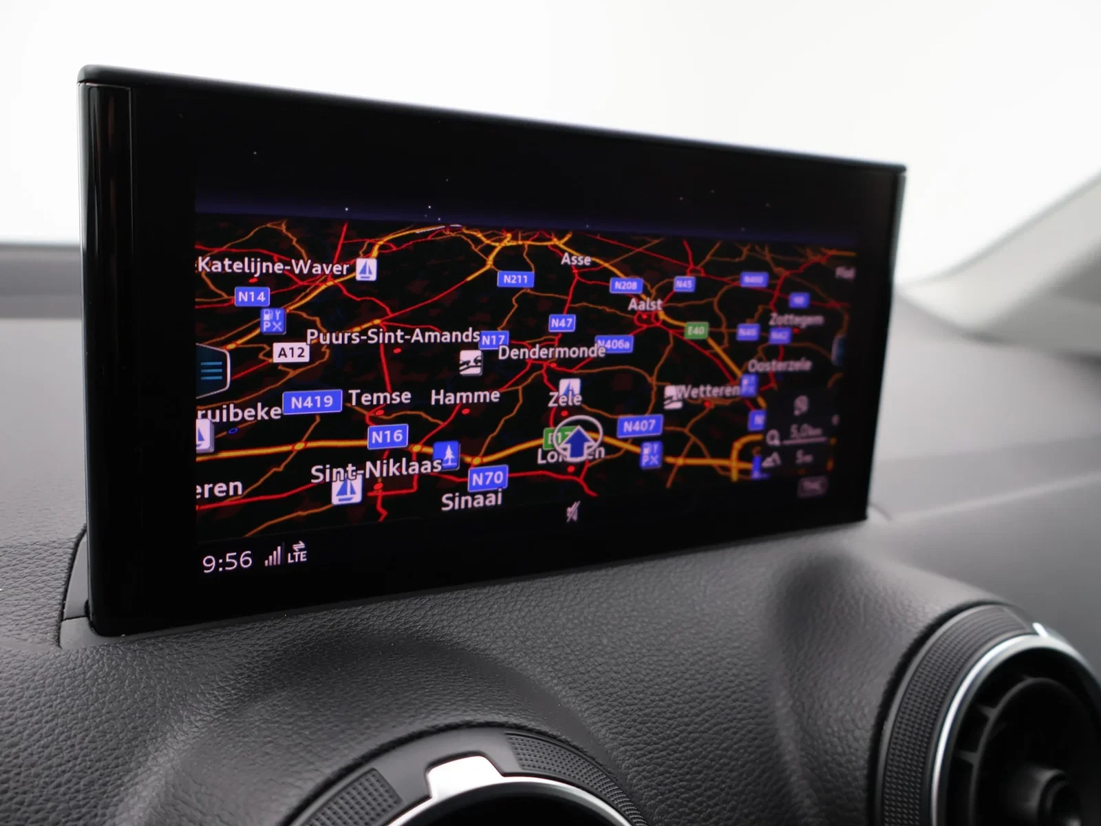 Audi-Q2-image-13