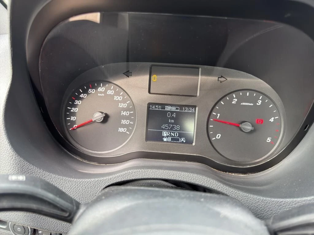 Mercedes-Benz-Sprinter 315-image-13