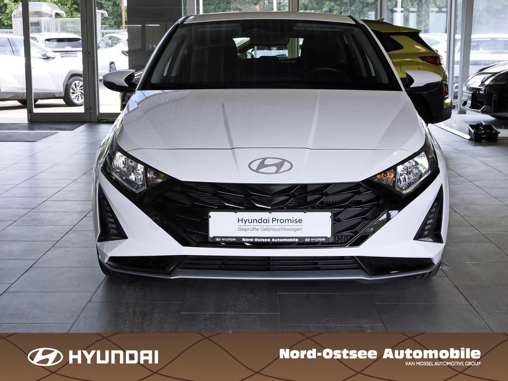 Hyundai i20 1.0 T-GDI TREND SHZ LHZ NAVI KAMERA PDC Trend
