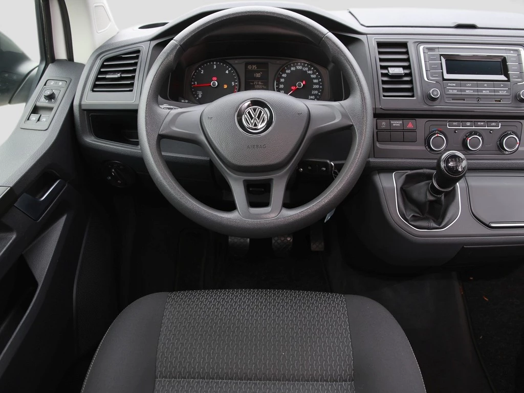 Volkswagen Multivan T6 Trendline 2.0 TDI 4Mo AHK/Klima