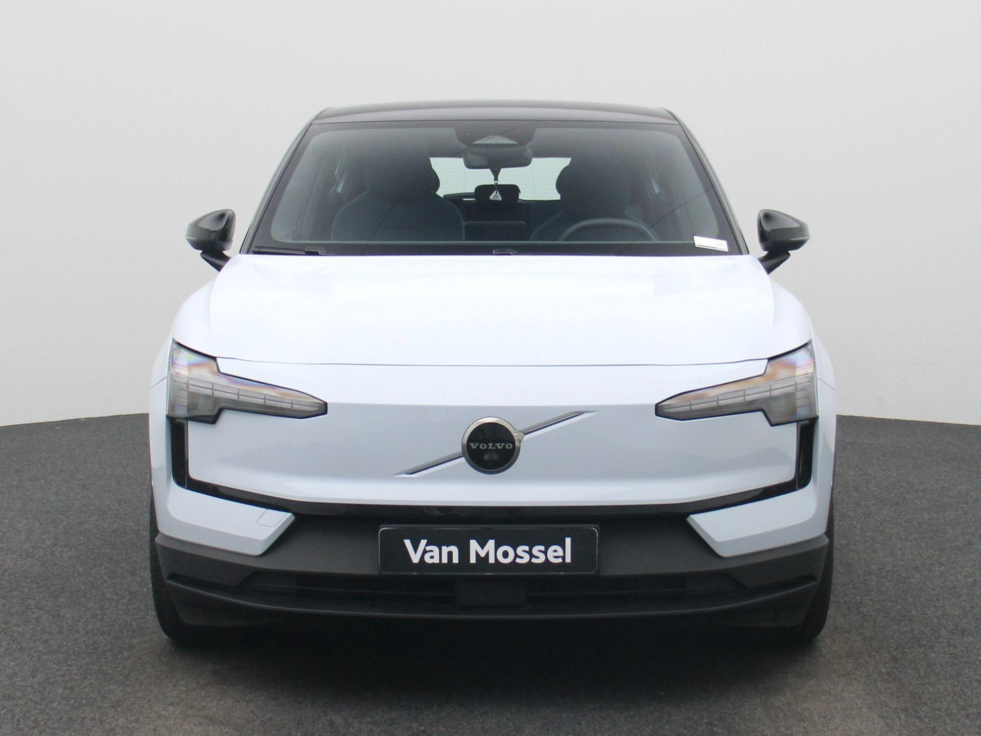 Volvo EX30 Single Motor Extended Range Ultra