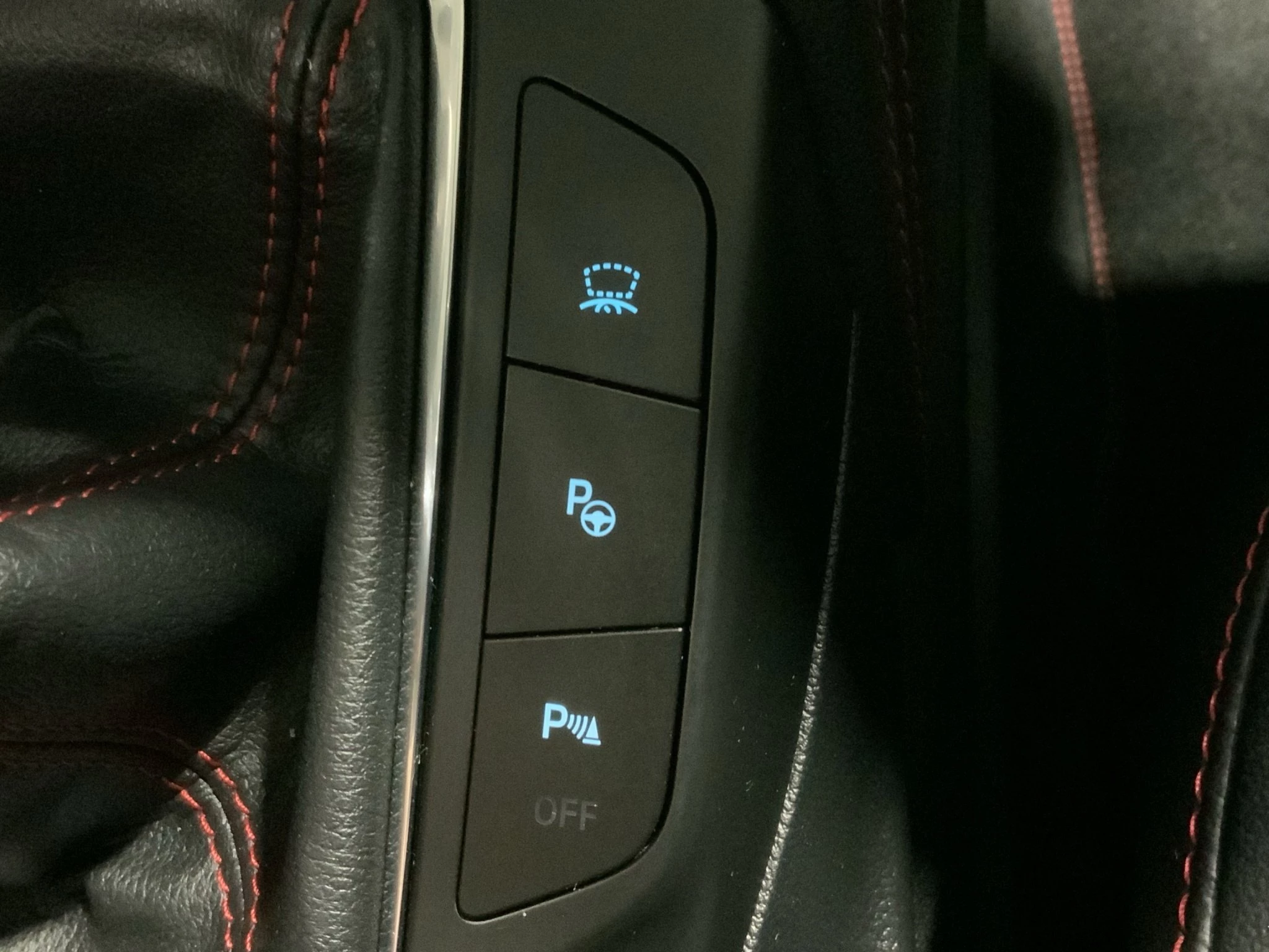Ford Kuga ST-Line X*PANO*AHK*KAM*ACC*NAVI*SOUND-SYS.