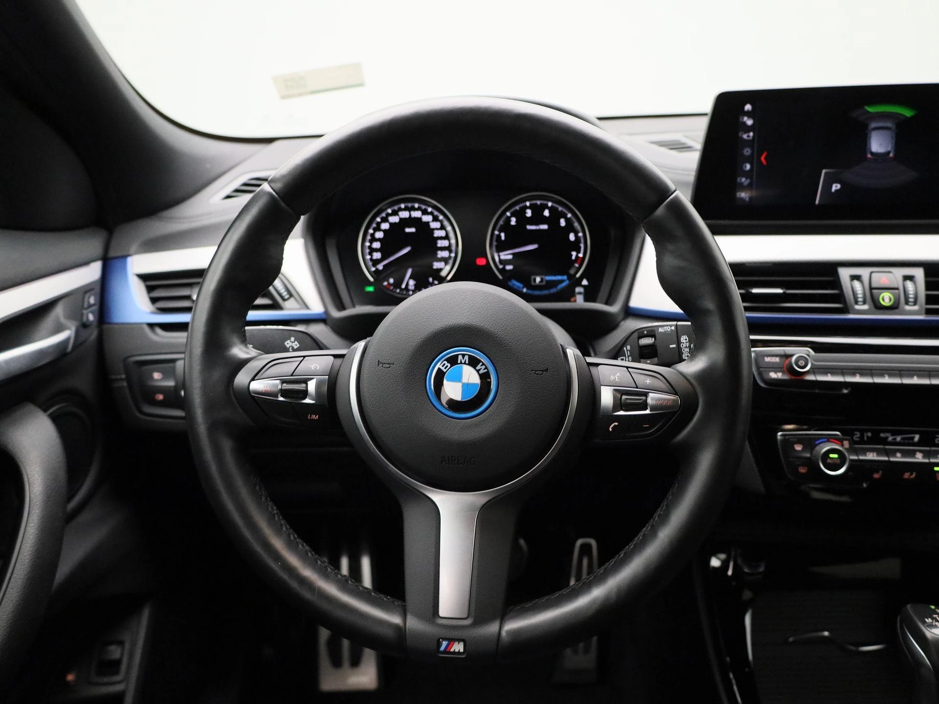 BMW X2 xDrive25e