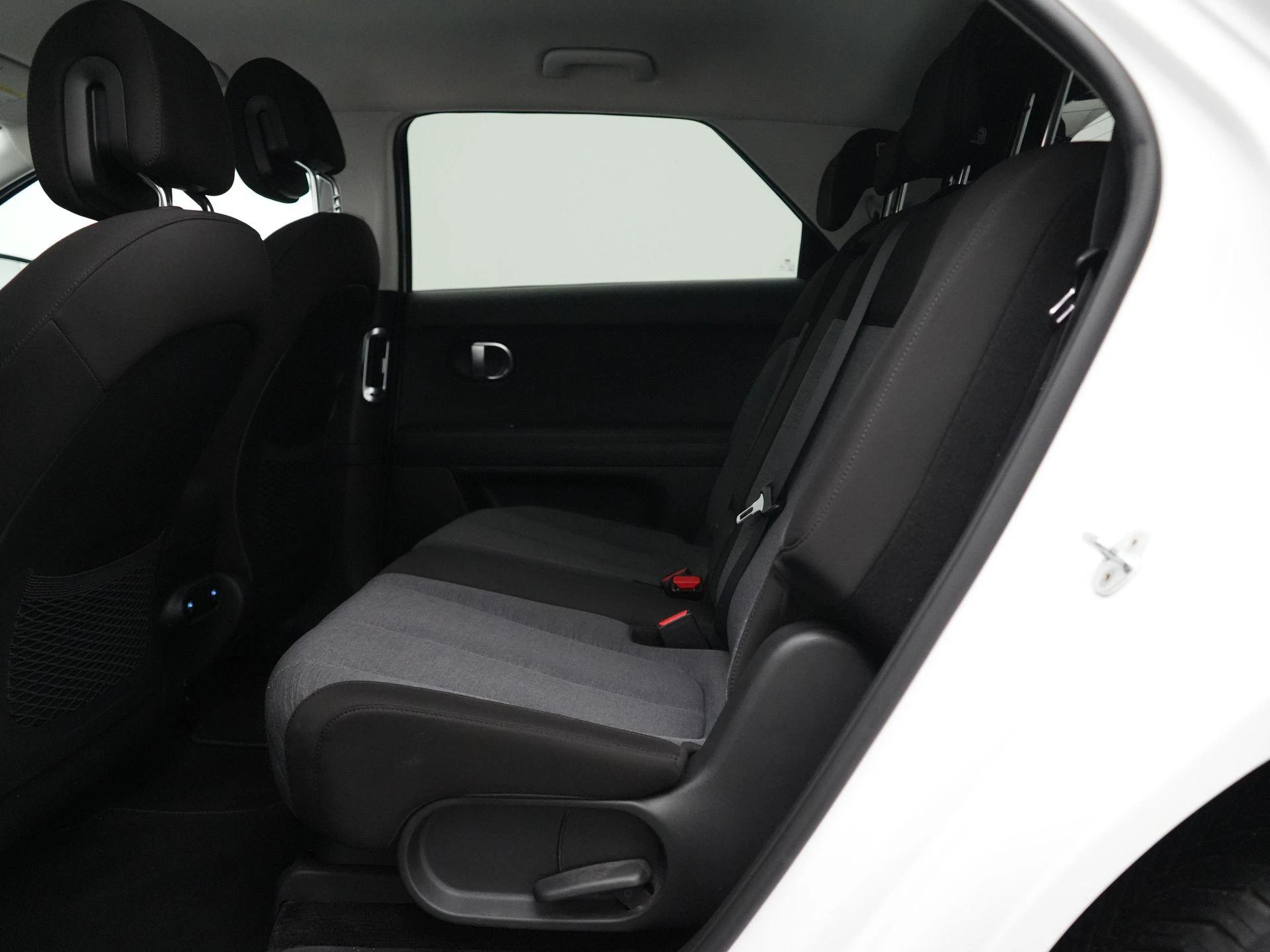 Hyundai-IONIQ 5-image-37