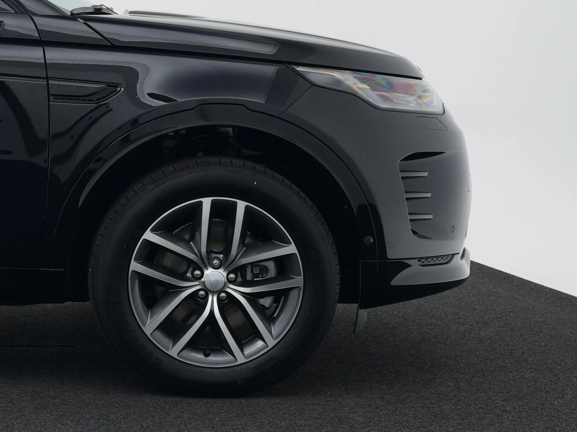 Land Rover-Discovery Sport-image-7