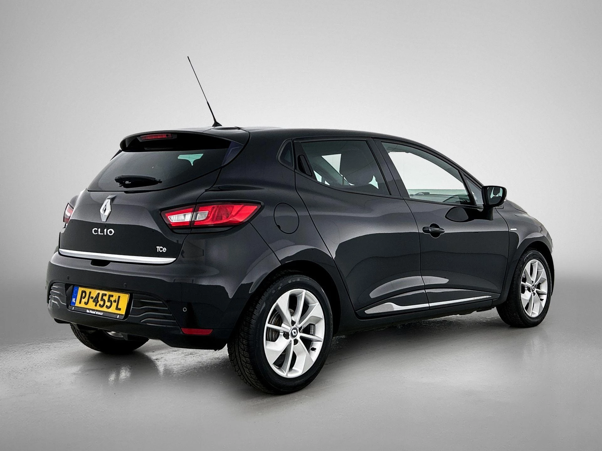 Renault Clio 0.9 TCe Eco2 Limited