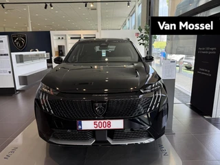 Peugeot-e-5008-image-0