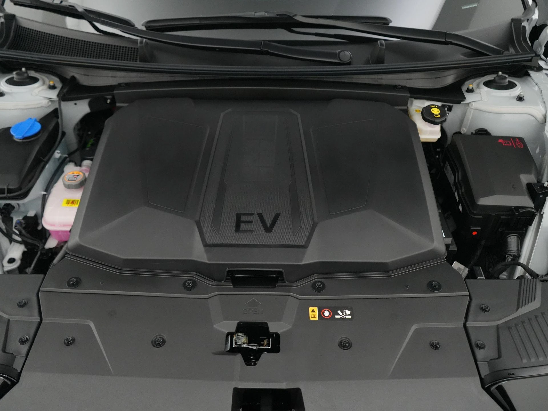 Hyundai-IONIQ 5-image-45