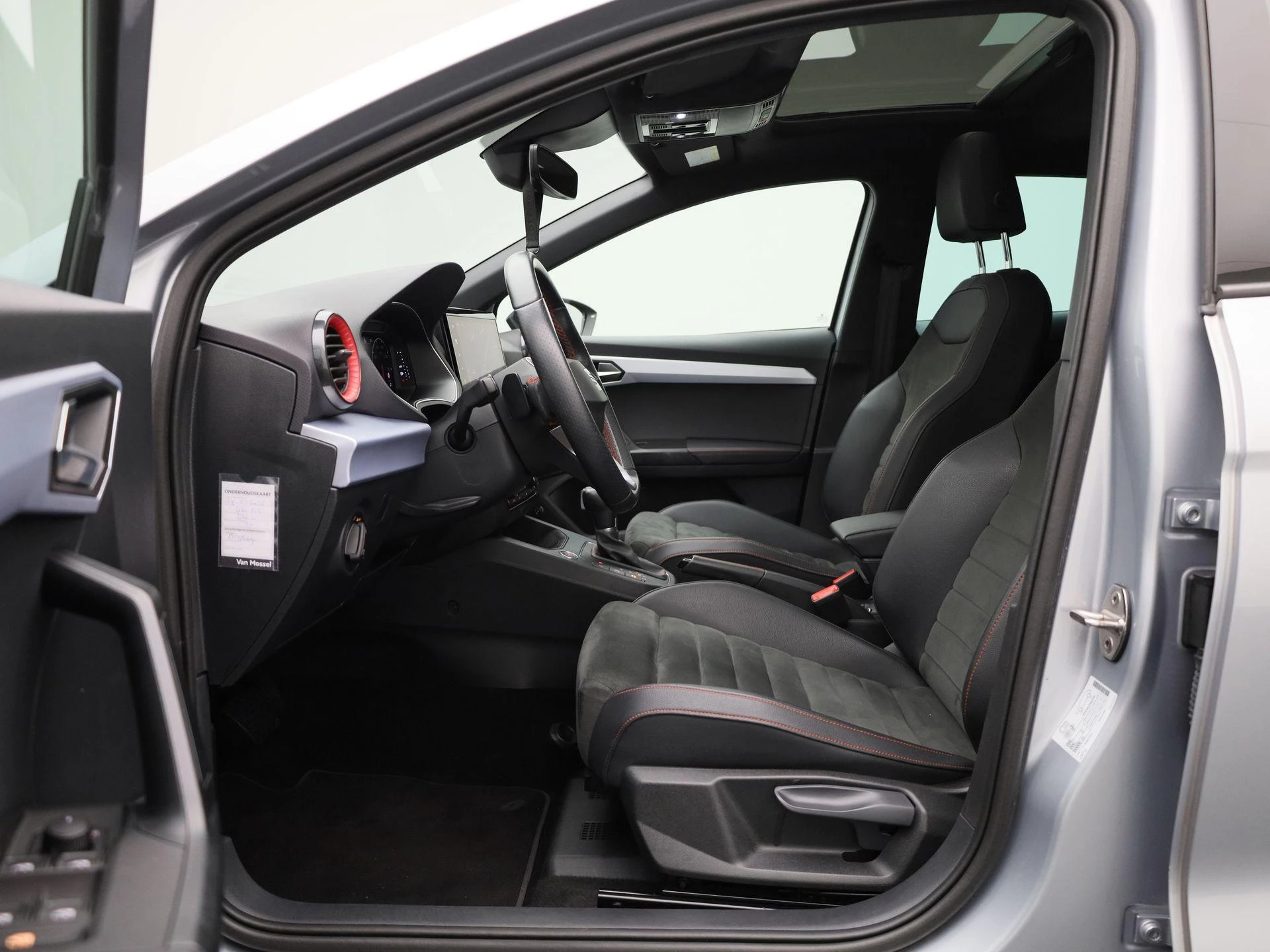 SEAT-Ibiza-image-10
