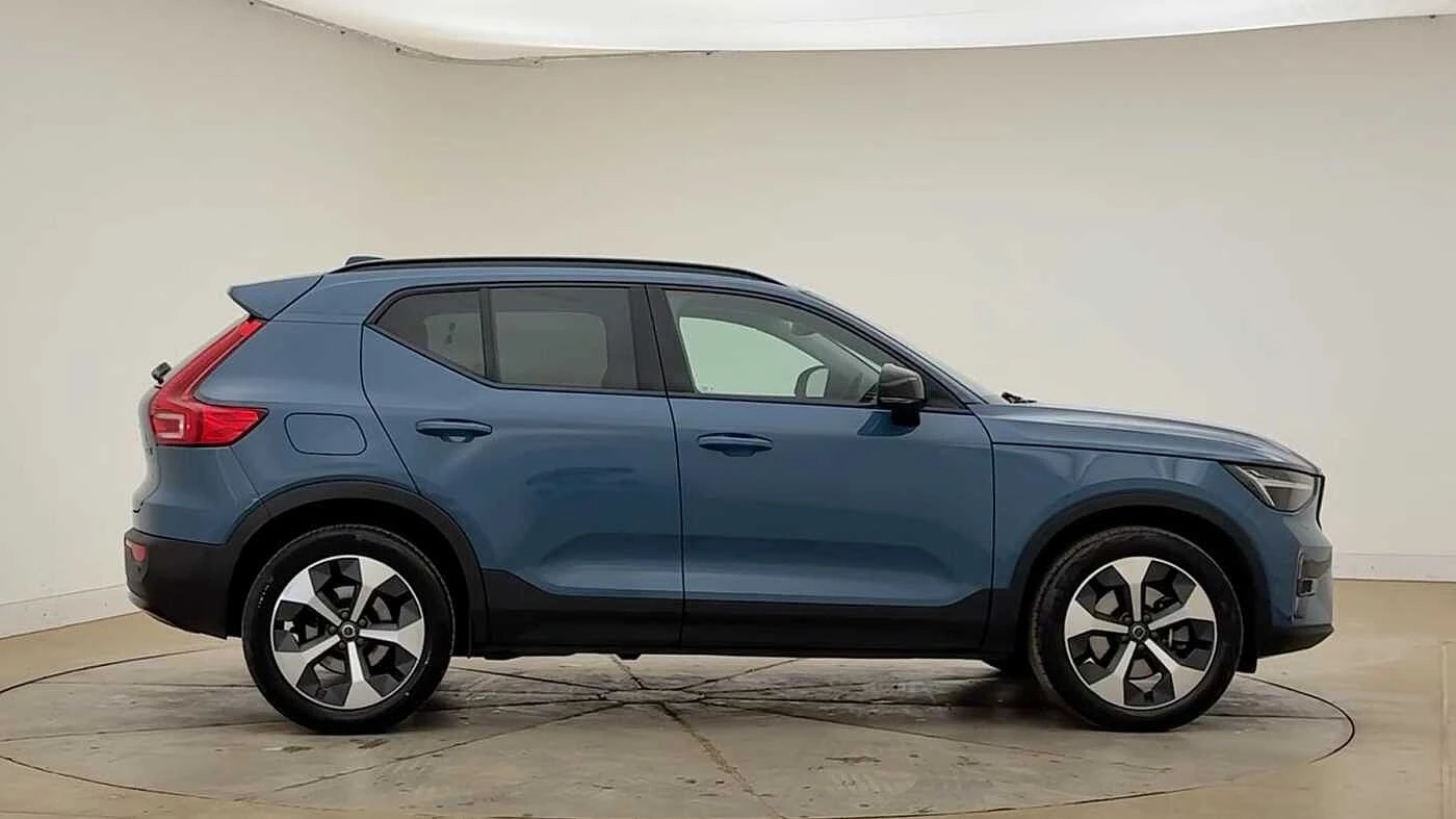 Volvo-XC40-image-2