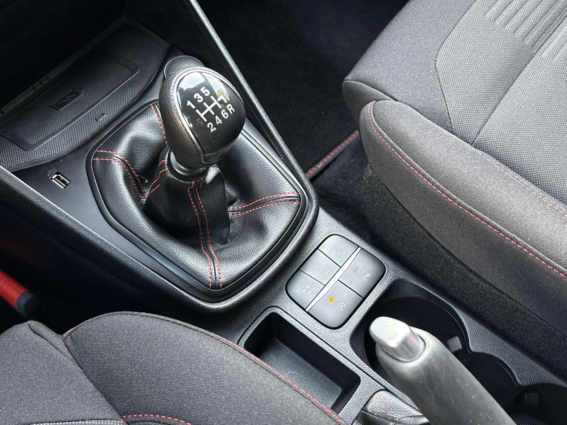 Ford-Fiesta-image-24
