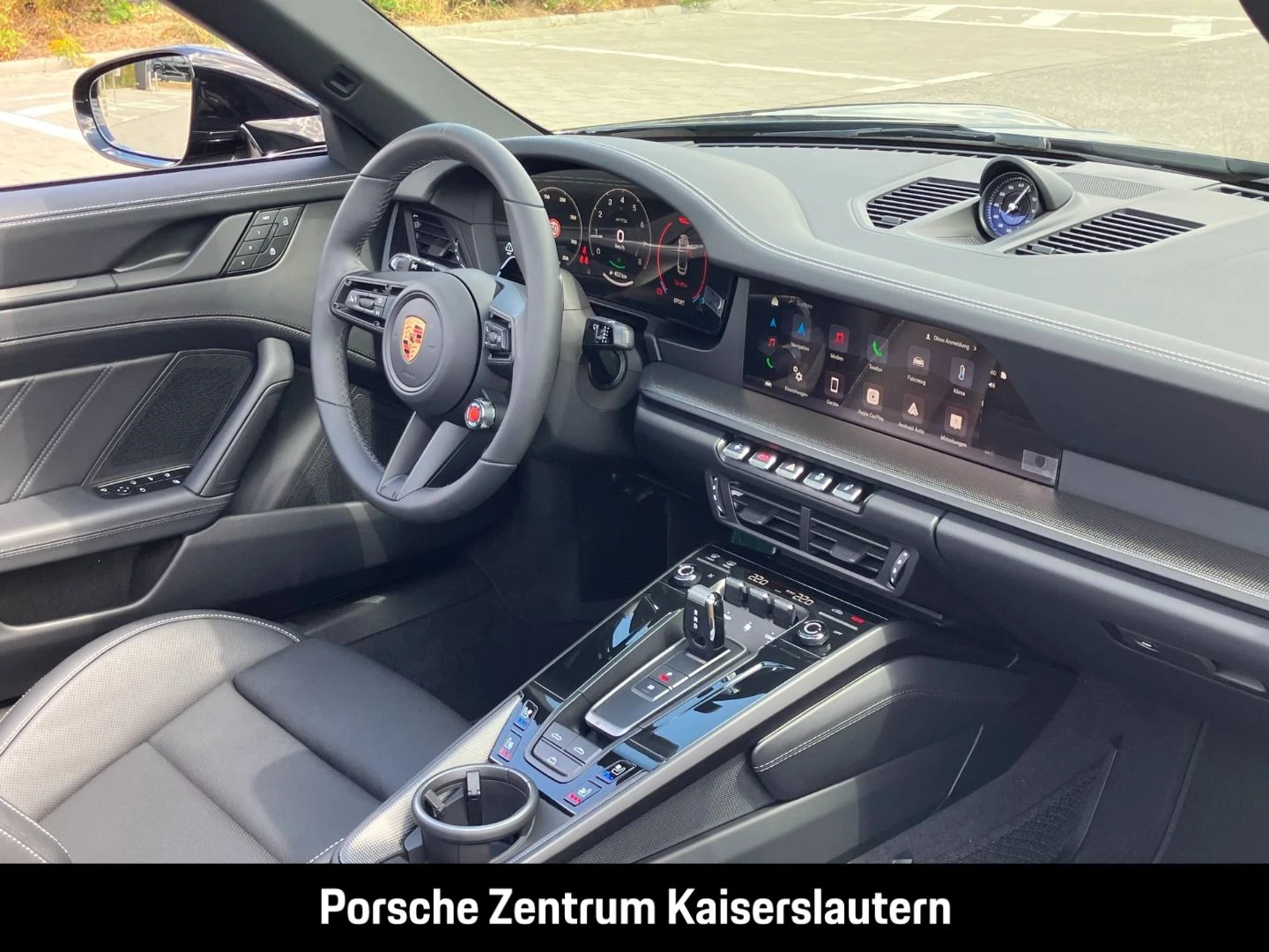 Porsche-911-image-31
