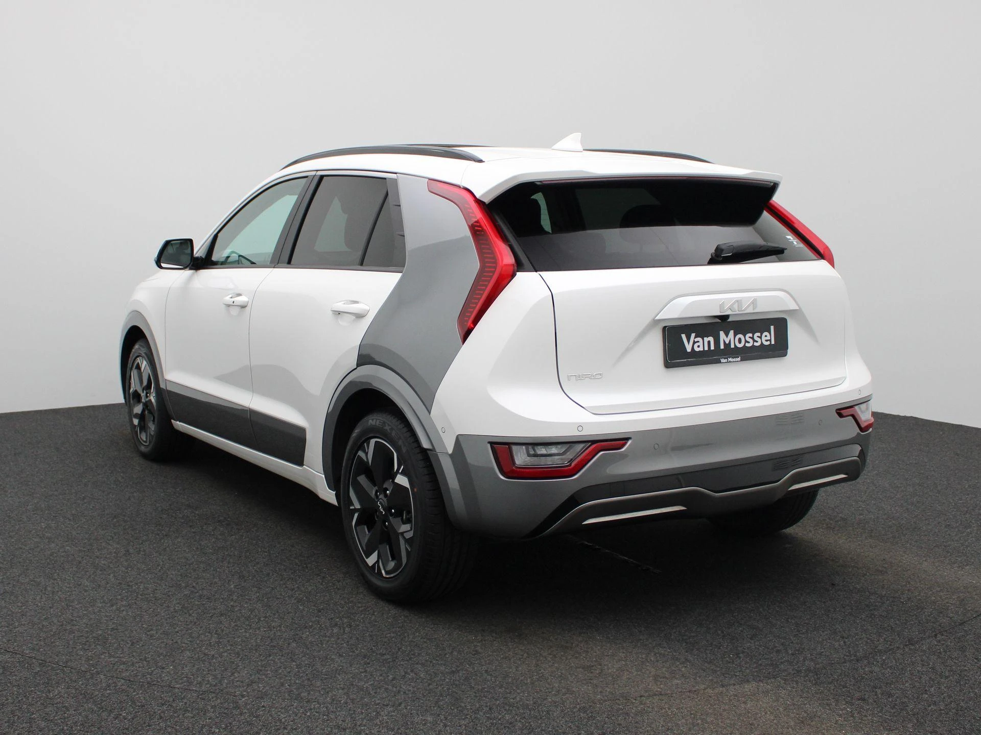 Kia-Niro-image-1